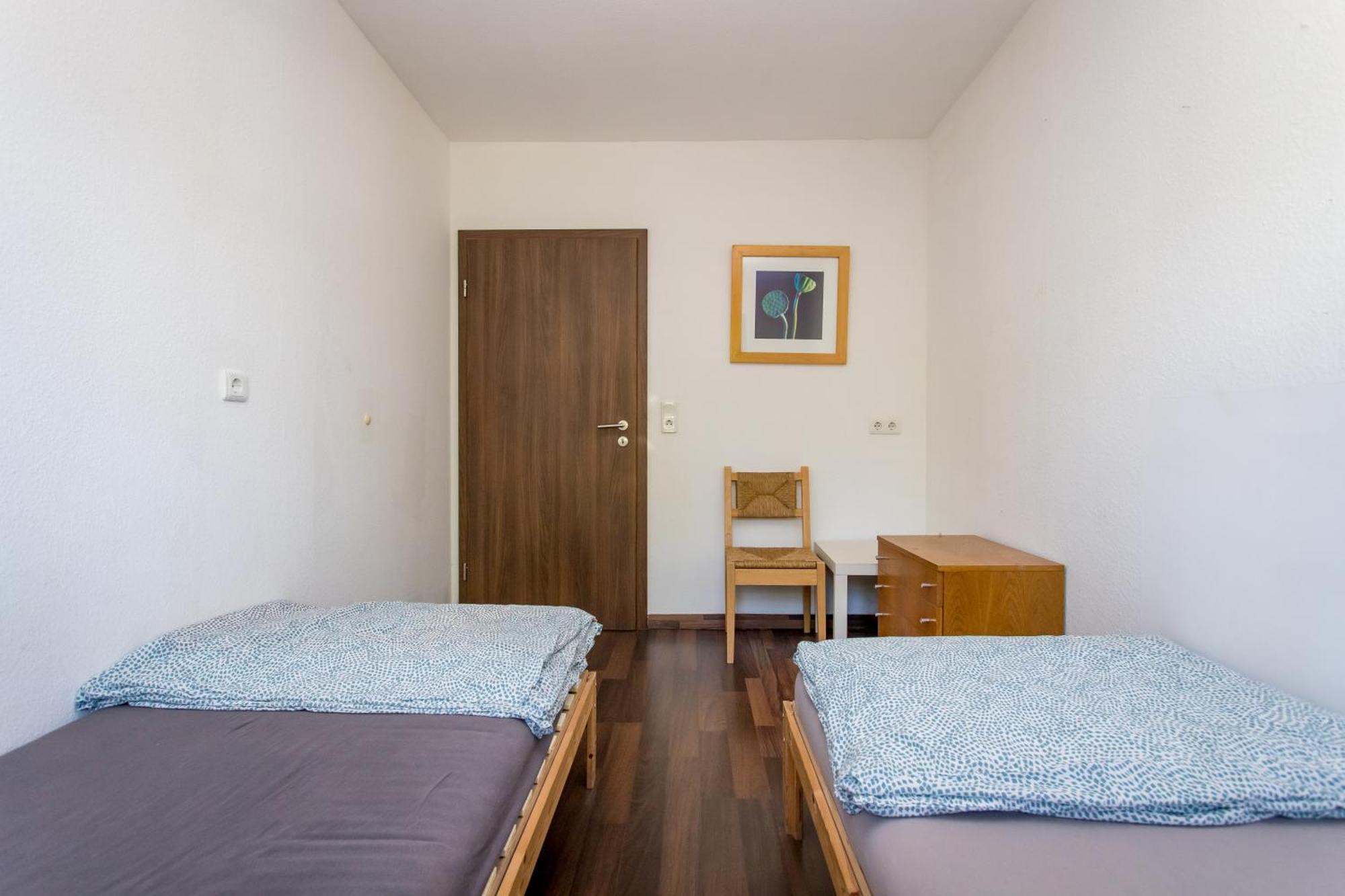 Ferienwohnung Mit 123Qm Fuer 8 Personen Mit Sehr Grossem Garten, Einfache Innen-Ausstattung Leipzig Eksteriør bilde